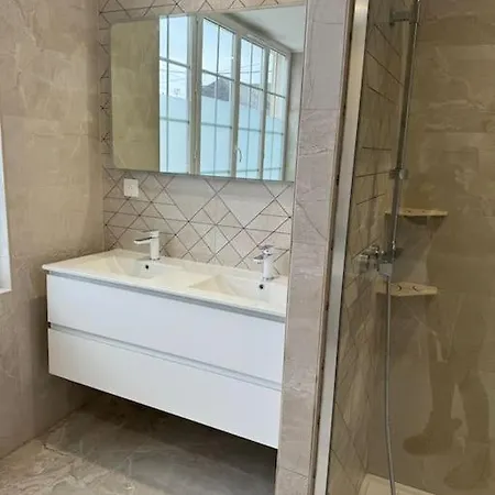 Maison Pour Repos Уистреам